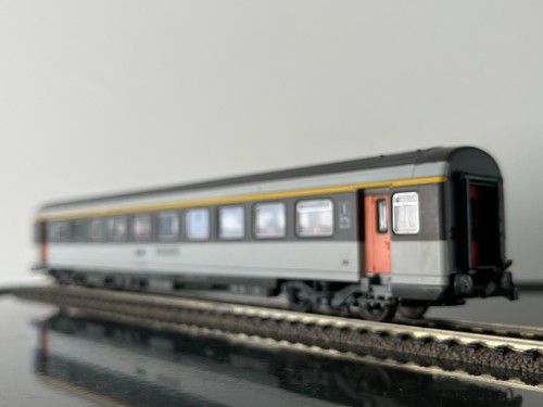 Voiture voyageur sncf - voyageur, corail
