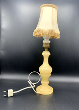 Lampe en albâtre avec