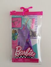 Barbie Fashion Pack - HJT30 - Tenue de vêtement coiffeuse pour poupée Barbie