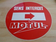 Autocollant Panneau SENS INTERDIT MOTUL (20 cm)