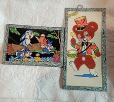 2 cadres sous-verre  pour chambre d'enfant lapin pan pan et ours au tambour