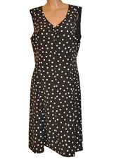 Très belle robe femme T 42/44 marque Betty Barclay comme neuve