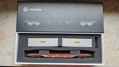 Models porte contenaire - b, ho