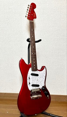 Fender japan mustang - fender,