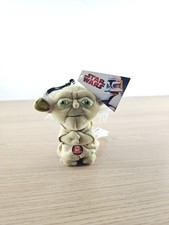 Peluche Yoda personnage Star