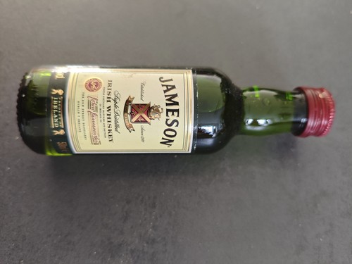 Mignonnette whisky jameson - whisky, "