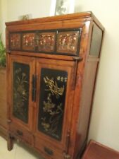 armoire asiatique ancienne 