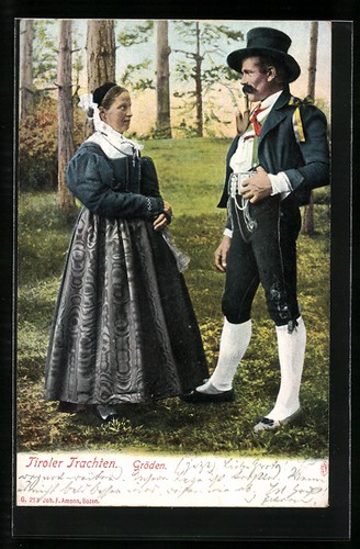 Une paire costume - en, tyrolien
