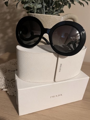 Prada round black lightweight - prada,