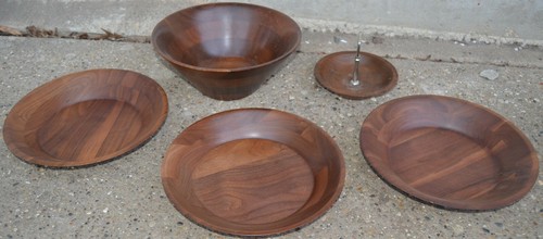 Solid walnut salad - salad, serving