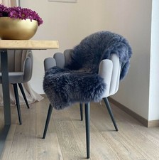Peau de Mouton Noir Et Gris Nuances Mérinos Fourrure Véritable Décoration Tapis