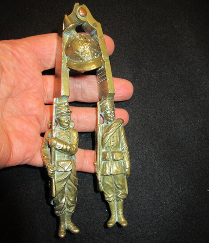 Ancien casse noisette - ancien,
