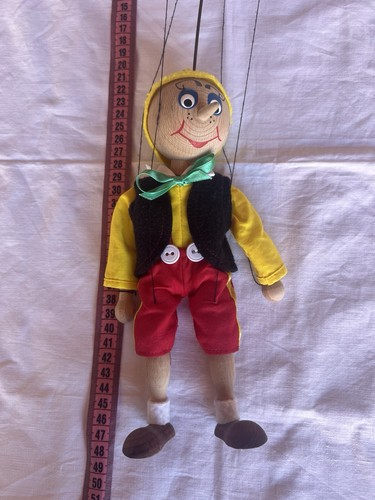 Jolie marionnette articulée - jolie,
