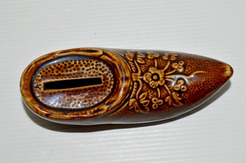 Tirelire ancienne sabot - -tirelire,