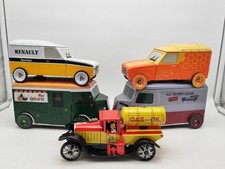 Lot de 4 voitures boites à