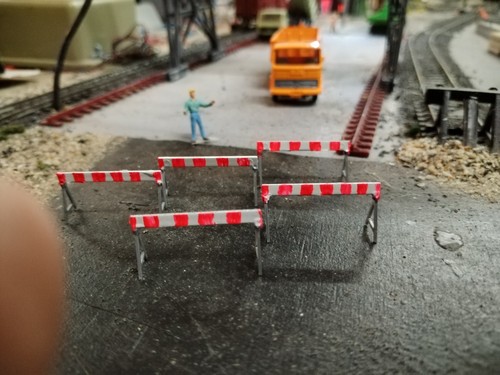 Lot barrieres de - lot, chantier