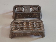 Jouet ancien (x2) miniatures Réchaud Cuisinière Aluminium vintage Maison Poupée