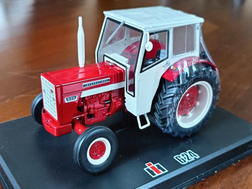International 624 32 - ih, 1/32