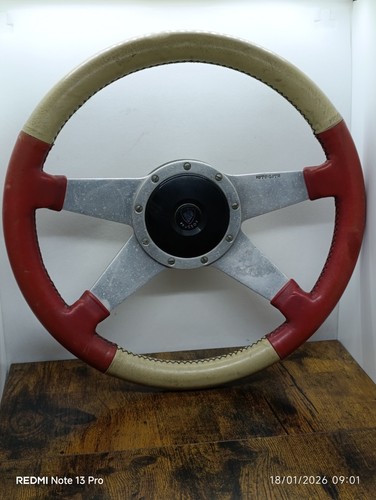 Ancien volant cuir - volant, en