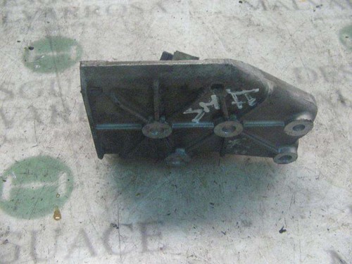 Support moteur arriere - moteur, /