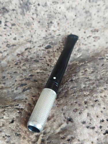 Fume cigarette dunhill - fume-cigarette, à