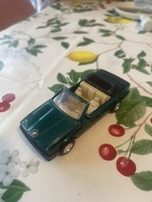 Welly : BMW 325 i Cabrio vert