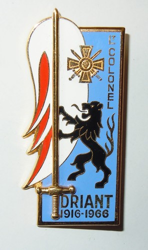 Insigne 152 promo esm cyr - insigne, st