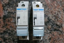 TELERUPTEUR HAGER 16A EPN510