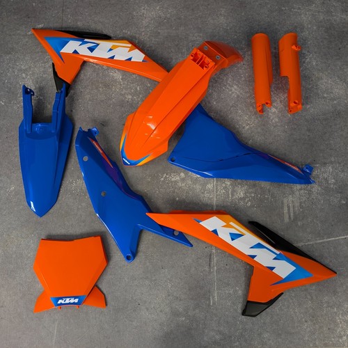 Kit plastiques restyle - , +