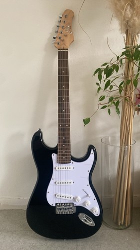 Guitare électrique eko st100 - guitare,