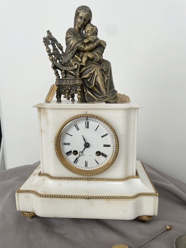 Pendule borne marbre blanc - borne,