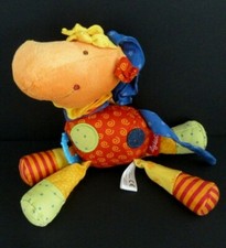 L9. DOUDOU PELUCHE SIGIKID GIRAFE rouge orange bleu jaune cou vibrant 23cm+ TTBE