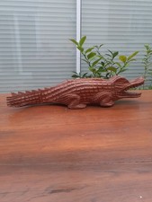 Sculpture Crocodile En  Bois . Alligator En Bois Sculpté Longueur  62 Cm