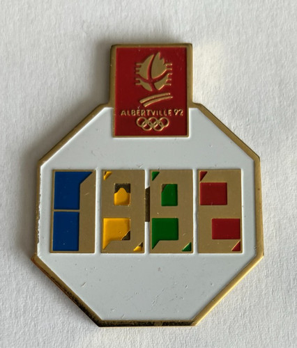 Pin s jeux - pin's,