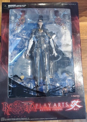 Figurine bayonetta play arts - figurine,