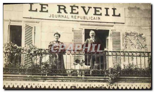 Deux personnes chien - deux,