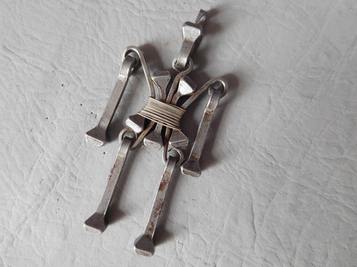 Pendentif ancien personnage - pendentif,