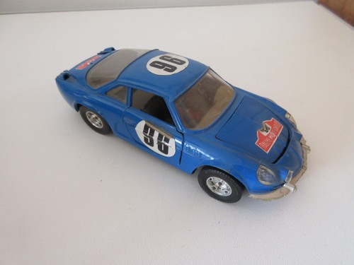 Alpine renault burago made - burago,