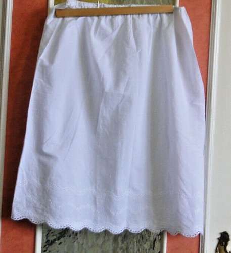 Ancien jupon coton - blanc, bas