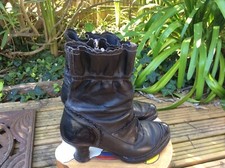 Bottines NEOSENS cuir noir .t  36  ( L/ D)