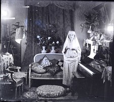 Femme Tenue orientale c1910 Mode PHOTO NEGATIVE Plaque de verre Vintage Stereo