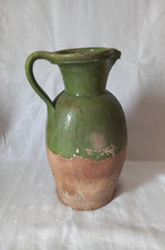 Grande cruche ancienne