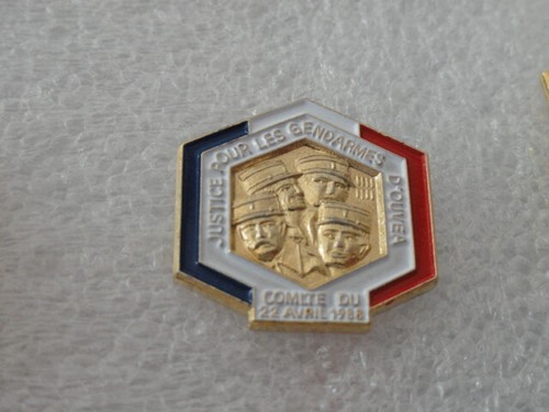Pin police gendarmerie - police,