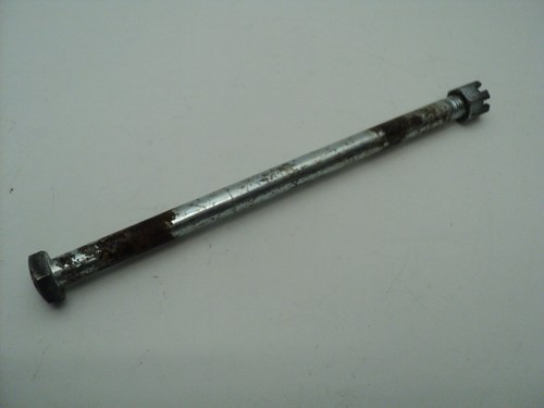 Suzuki jr50 e133 - suzuki, boulon