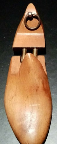 Ancien embauchoir forme de - embauchoir,