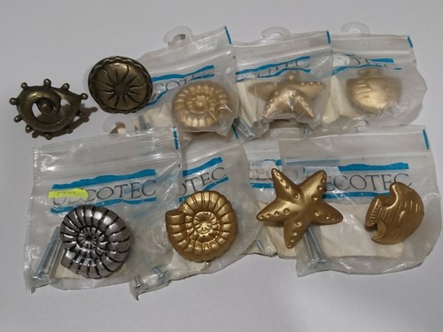 Lot boutons poignées métal - 9,