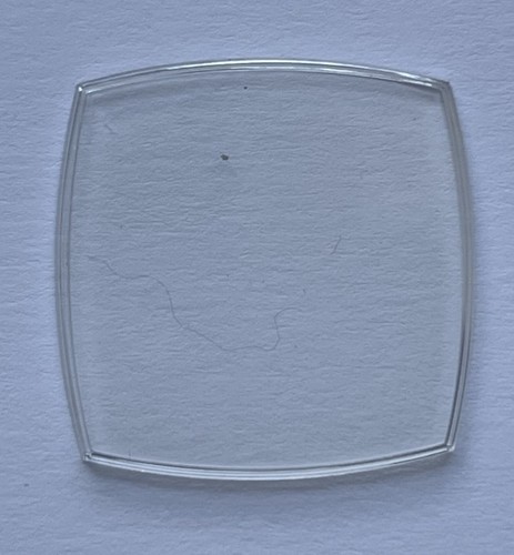 Verre plexi pour montre - un,