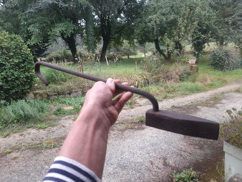 Outil alcien fer - alcien, forgé