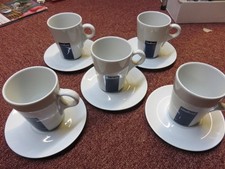 Lot de 5 Mug + sous tasses