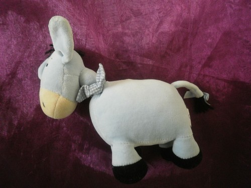 Doudou ane cheval bleu foulard